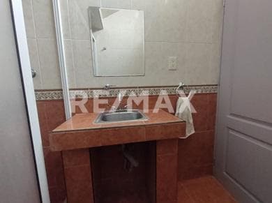 CASA EN RENTA EN CTO HÉROES