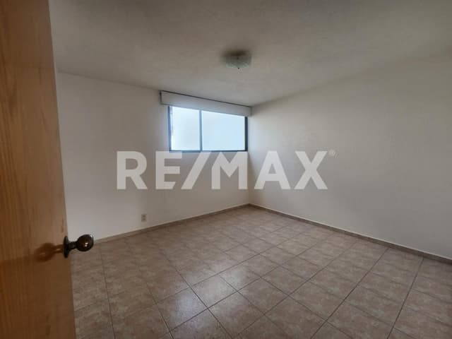 CASA EN RENTA EN BOULEVARES NAUCALPAN ESTADO DE MEXICO