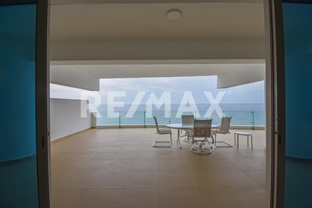 Condominium de LUJO frente al mar en La Ventana — Cerritos Beach, Mazatlán