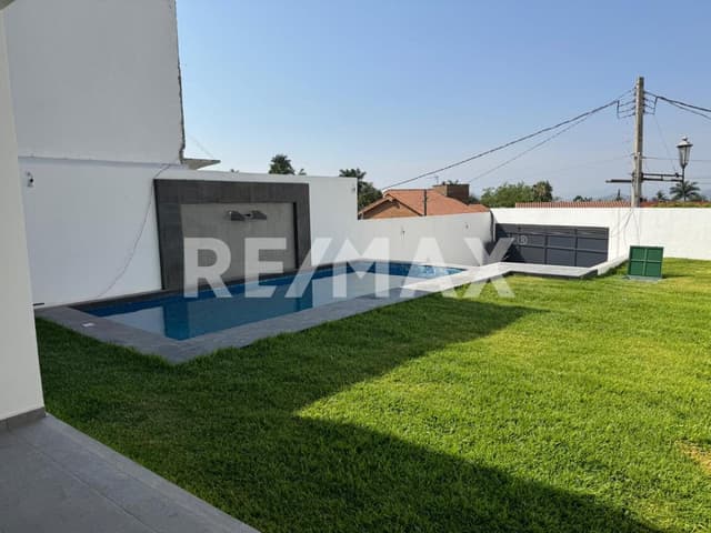 Casa en venta en Privada en  Burgos Cuernavaca