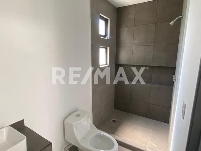 RENTA DE CASA EN CONDOMINIO EN XOCHITEPEC