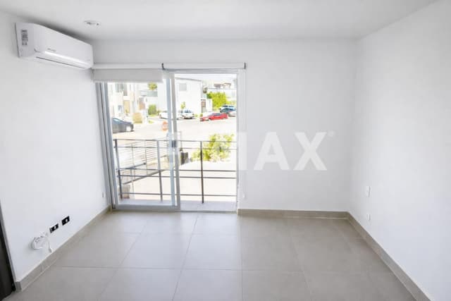 CASA EN VENTA EN LA RIOJA RESIDENCIAL, COLINAS DE CALIFORNIA, TIJUANA.