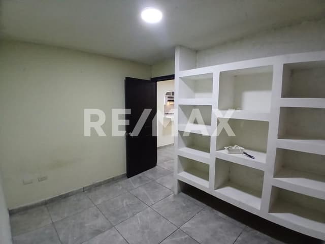 Casa en Venta de una Planta en Fraccionamiento Real Victoria