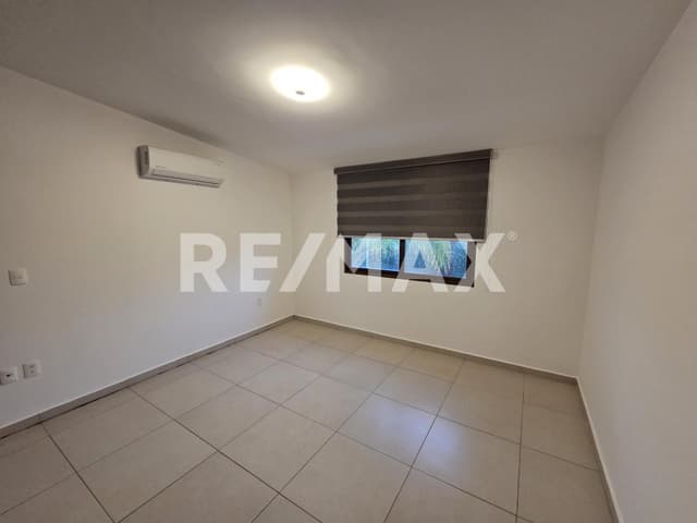 CASA VENTA PUERTA REAL QUERETARO