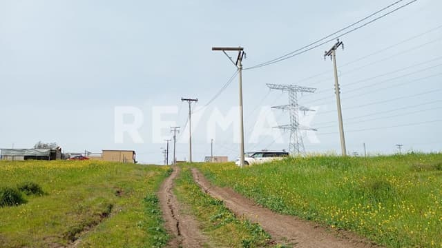 Terreno con Vista al Mar en Venta en Hacienda Las Flores – Gran Oportunidad de Inversión