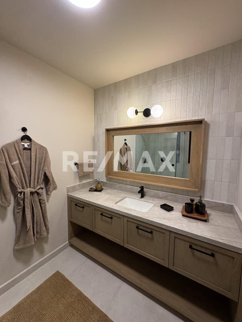Gallery preview 3
