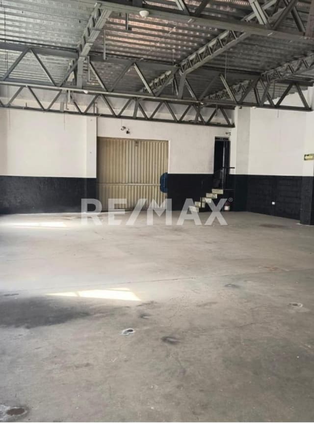 RENTA BODEGA PARA ALMACENAJE. CERCA DEL METRO NATIVITAS CARMEN BENITO JUAREZ