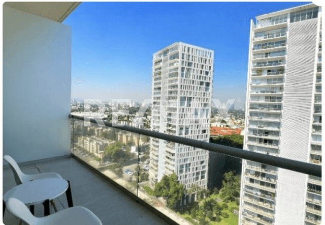 LOFT CON TERRAZA Y SERVICIOS INCLUIDOS EN RENTA, UBICACION ESTRATEGICA, GUADALAJARA. 