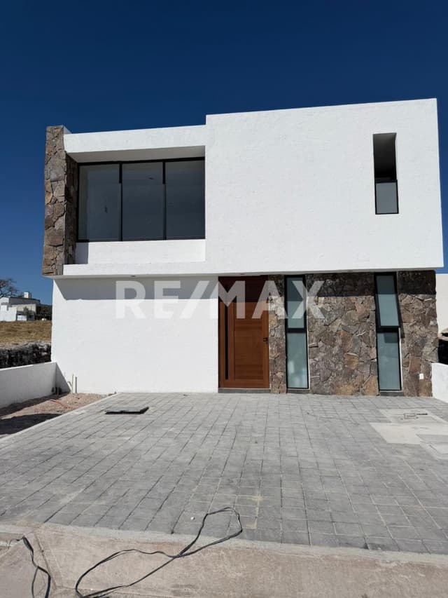 VENTA CASA JURIQUILLA