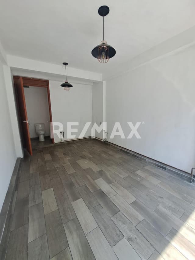 LOCAL COMERCIAL EN RENTA EN COLONIA MOCTEZUMA