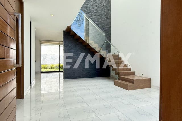 CASA EN VENTA EN MISION SAN JERONIMO, QUERETARO
