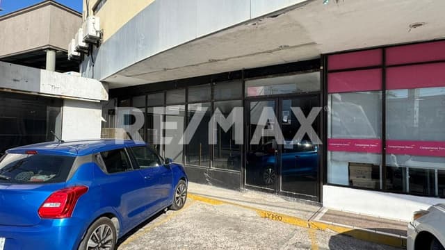 LOCAL COMERCIAL EN RENTA 