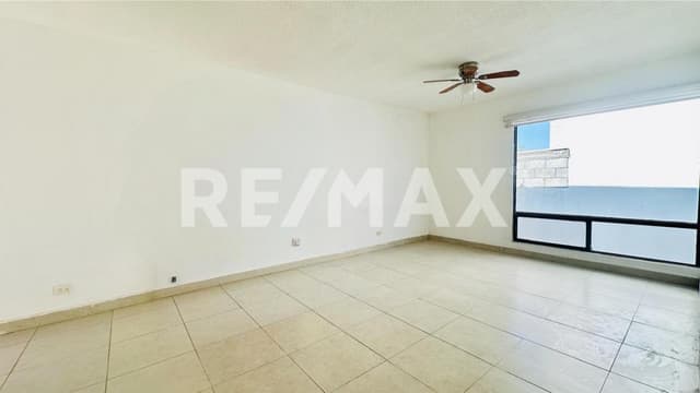 DEPARTAMENTO EN VENTA EN RESIDENCIAL CAMPESTRE LA ROSITA