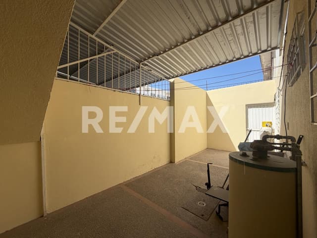 DEPARTAMENTO EN RENTA EN NUEVA CALIFORNIA