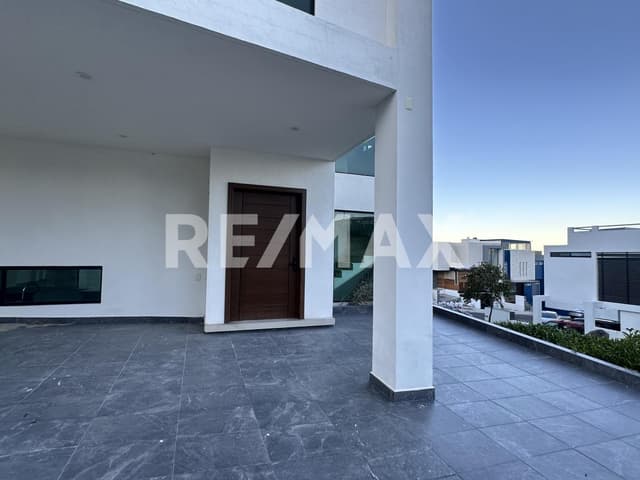 CASA EN VENTA EN JICURI, ZIBATÁ