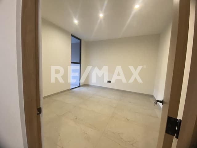 CASA VENTA LOMAS DEL CAMPANARIO NORTE 