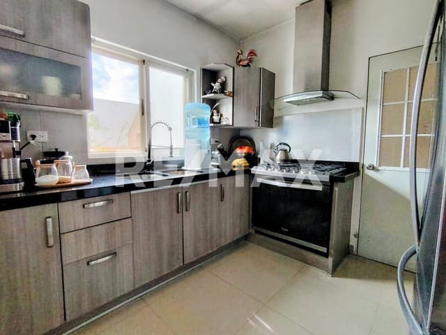 CASA EN VENTA EN SANTA BÁRBARA