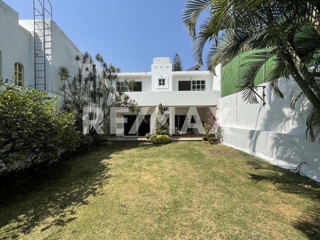 Venta de Casa en la Colonia Las Fincas, Jiutepec, Morelos...Clave 6138