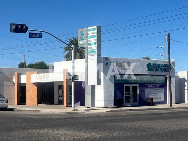 LOCAL COMERCIAL EN RENTA