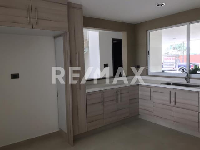CASA EN VENTA EN PARQUE HABANA, LOMAS DE ANGELÓPOLIS