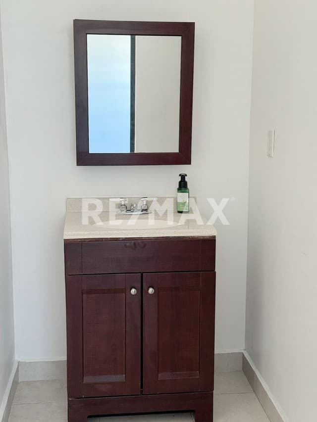 MADEIRA RESIDENCIAL, CASA EN RENTA