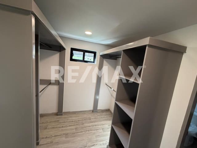 DEPARTAMENTO EN RENTA EN TORRE IKAL, COL. LA SIERRA, TIJUANA