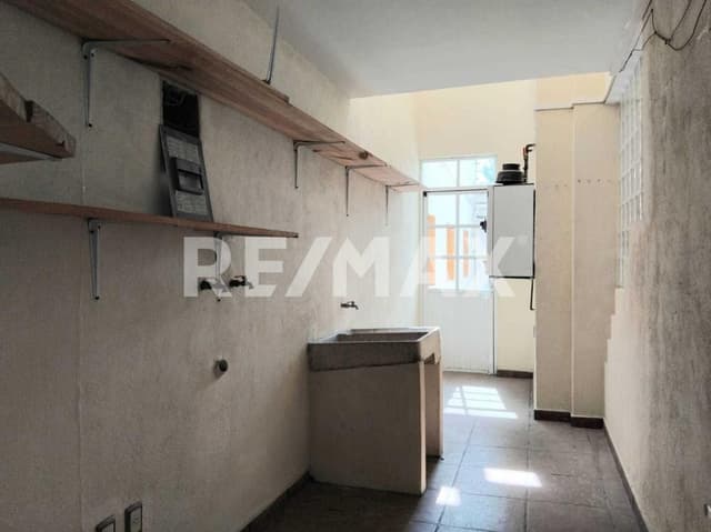 Casa Comercial en Renta, Col. Casa Blanca, Metepec, Estado de México