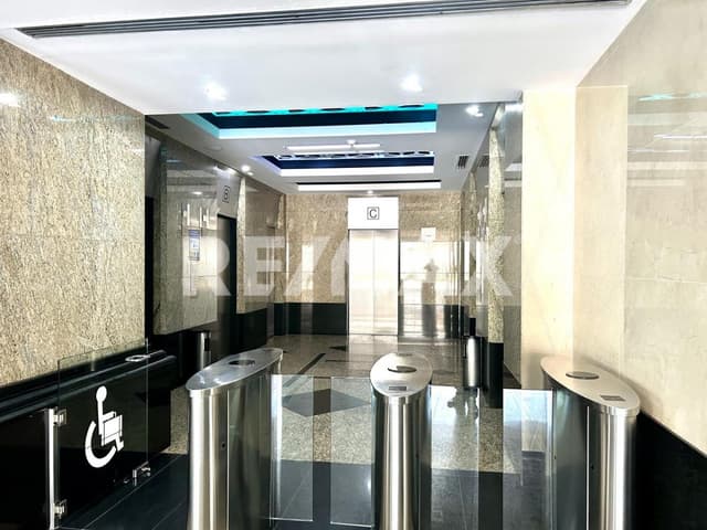 Oficina Panorámica  en Renta Torre Quadrata Lomas Altas 