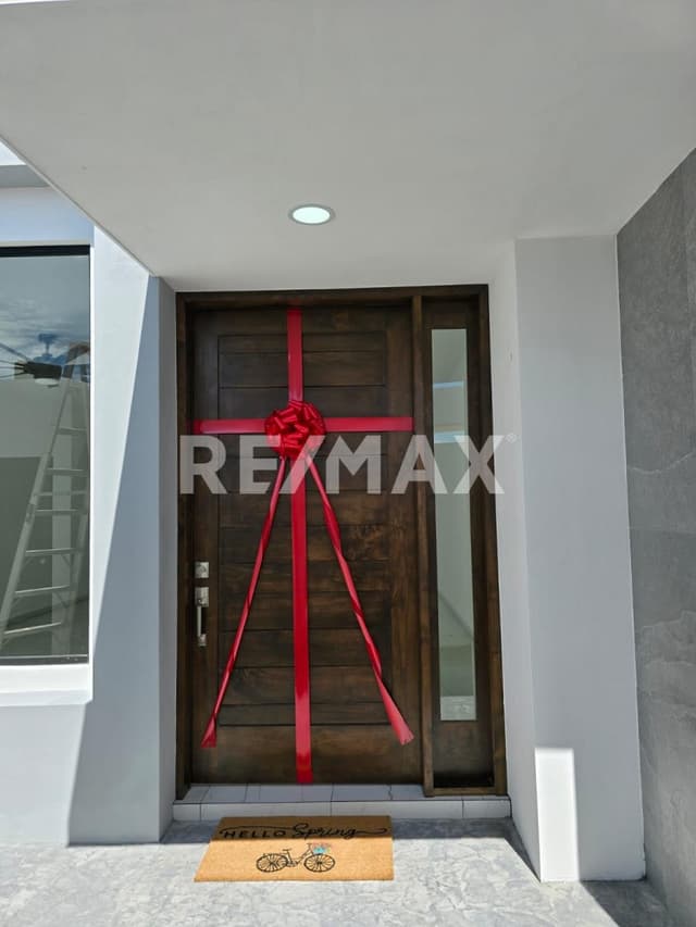 F-22A L9 Blvr. Las Conchas, San Rafael Flamingos