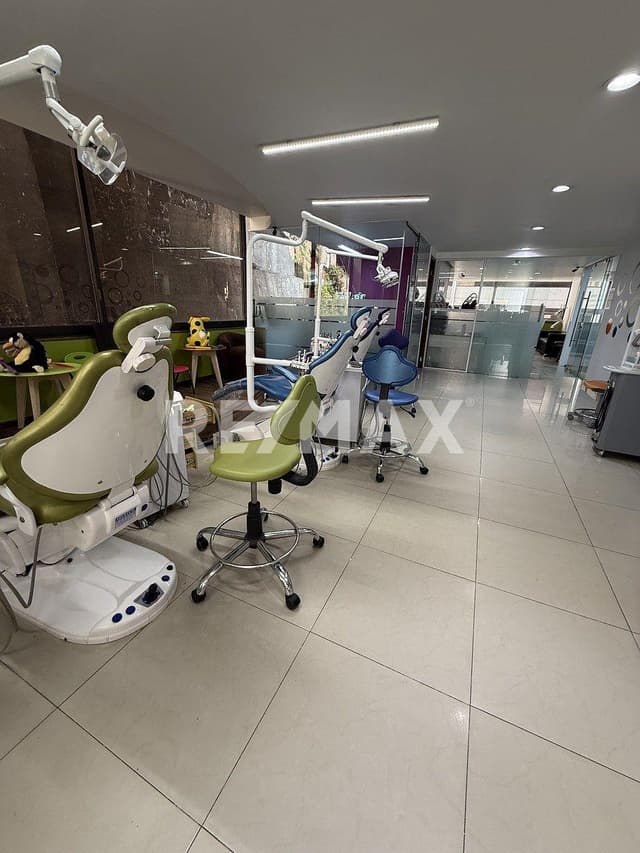 RENTA DE CONSULTORIO U OFICINA BOSQUE DE LAS LOMAS