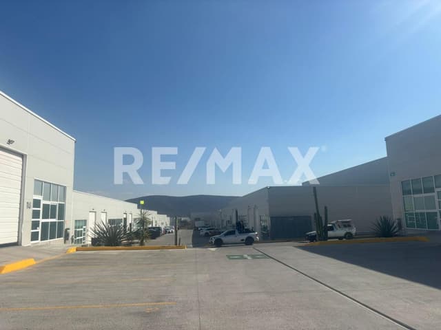 BODEGA INDUSTRIAL EN VENTA EUROPARK II, EL MARQUÉS