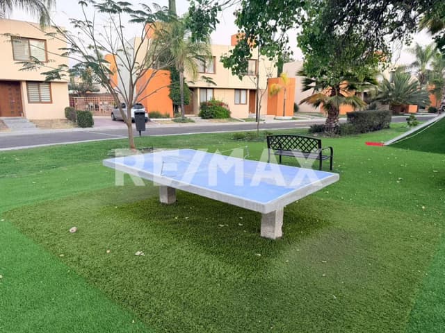 CASA EN RENTA EN PUERTA REAL