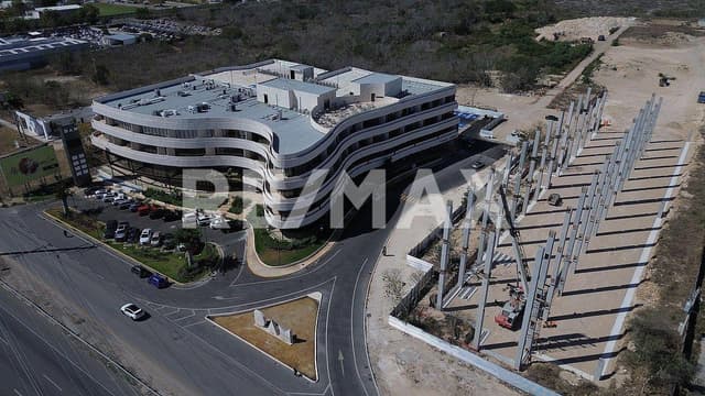 Local en planta baja al norte de Mérida