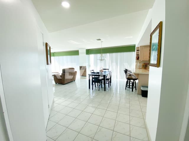 Condominio Frente al Mar en Playas de Rosarito