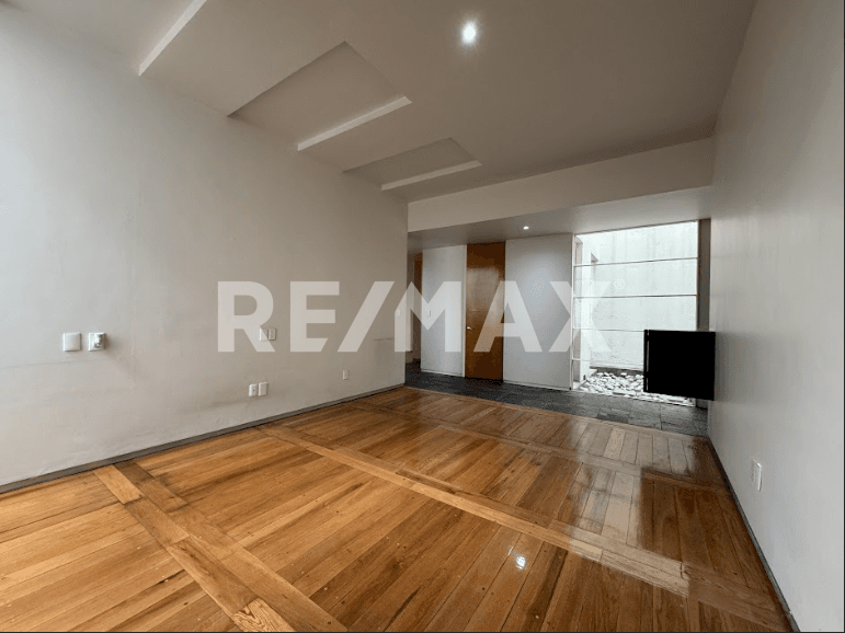 Gallery preview 3