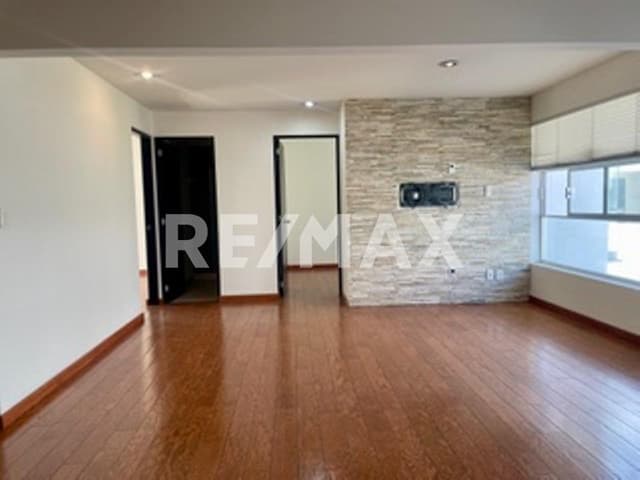 Departamento en Venta en Bosques de Tarango 670752