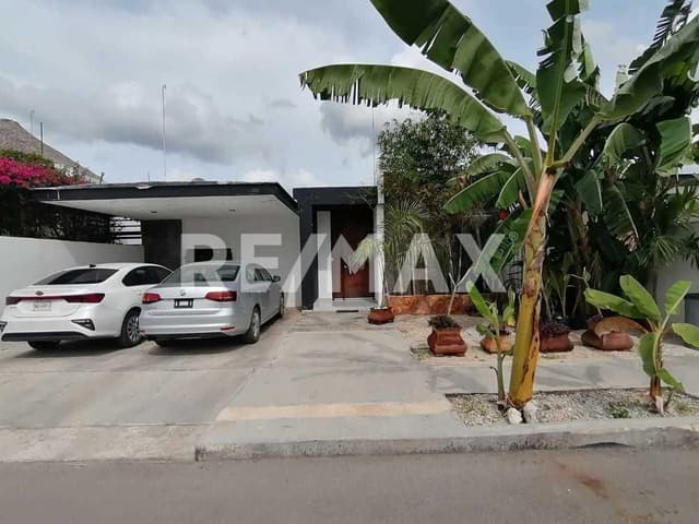 CASA EN CONKAL EN VENTA