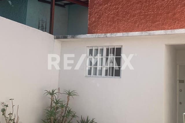 CASA DE DOS NIVELES VENTA RIO LERMA SAN JUAN DEL RIO QUERETARO