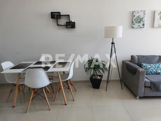 CONDO DE 2 RECAMARAS CON EXCELENTE UBICACION EN ZONA DORADA