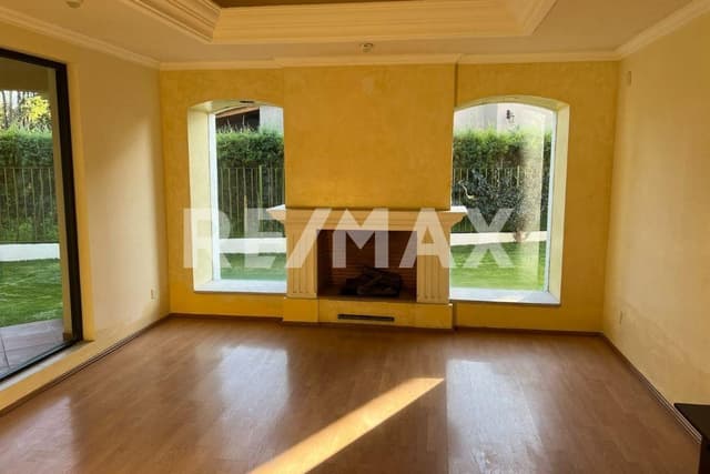 Casa en renta en campanario con jardin y jacuzzi Querétaro