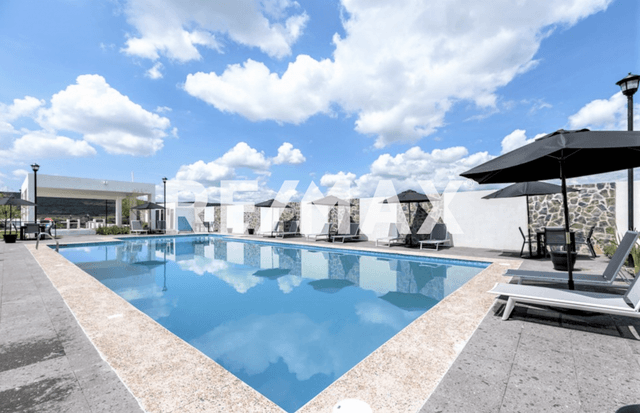 CASA EN RENTA EN CONDOMINIO RINCON DEL SOL