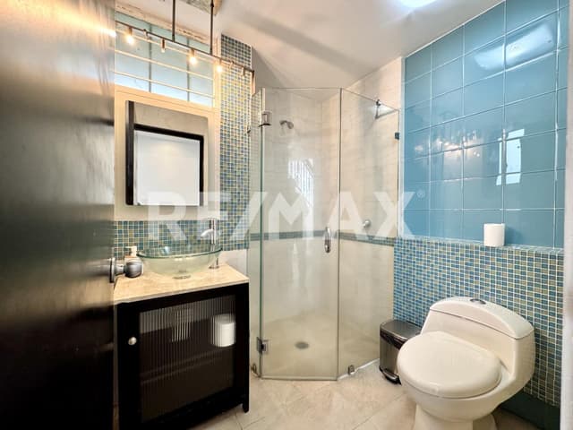 Venta de casa con alberca en la Col. Delicias, Cuernavaca, Morelos...Clave 6155