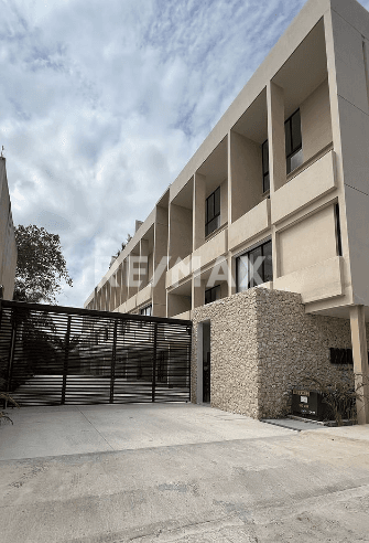 Departamento Amueblado en renta en Miró Temozón Norte