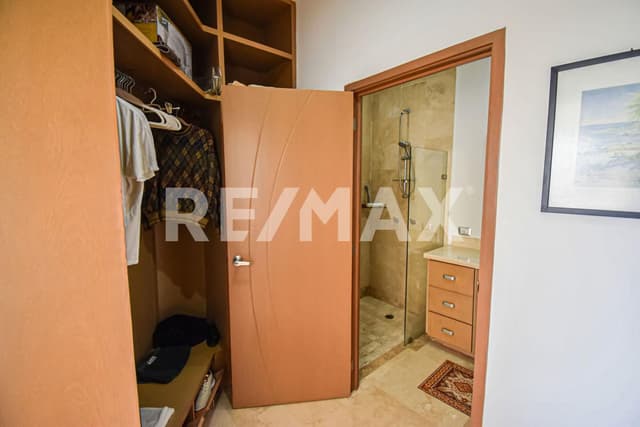 Departamento con vista espectacular en Marina Platino Plus