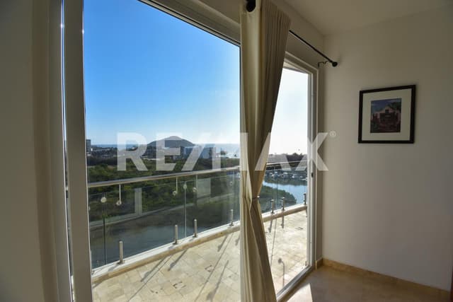 Departamento con vista espectacular en Marina Platino Plus