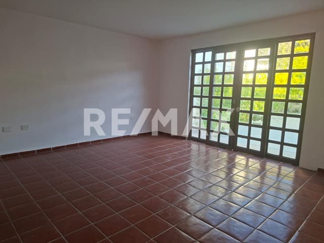 CASA EN RENTA POR COLOSIO