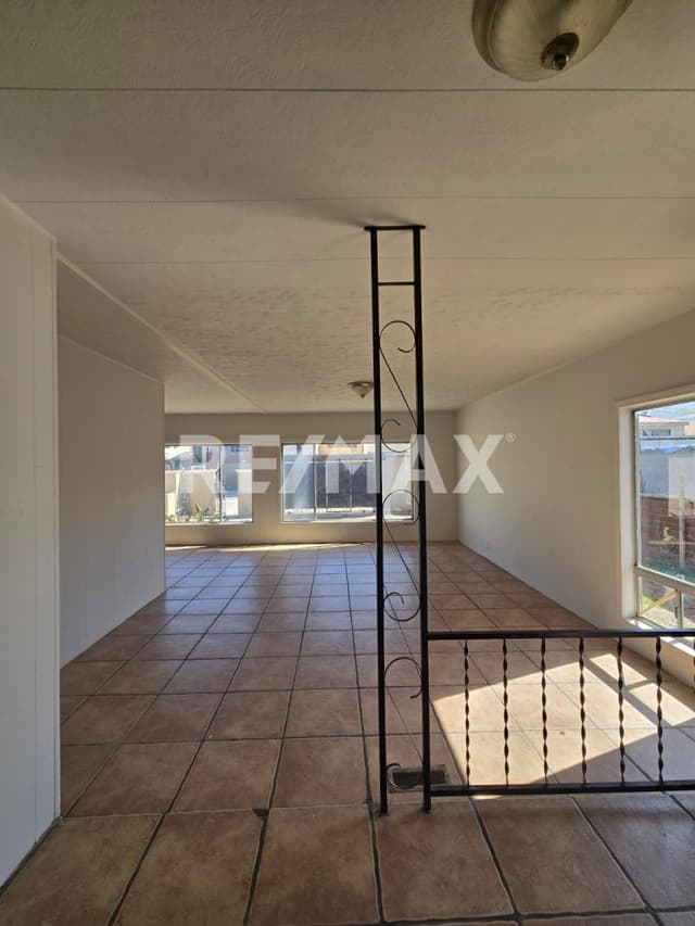 CASA EN RENTA EN COLINAS DEL MAR