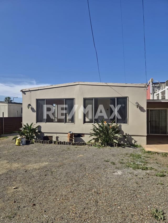 CASA EN RENTA EN COLINAS DEL MAR