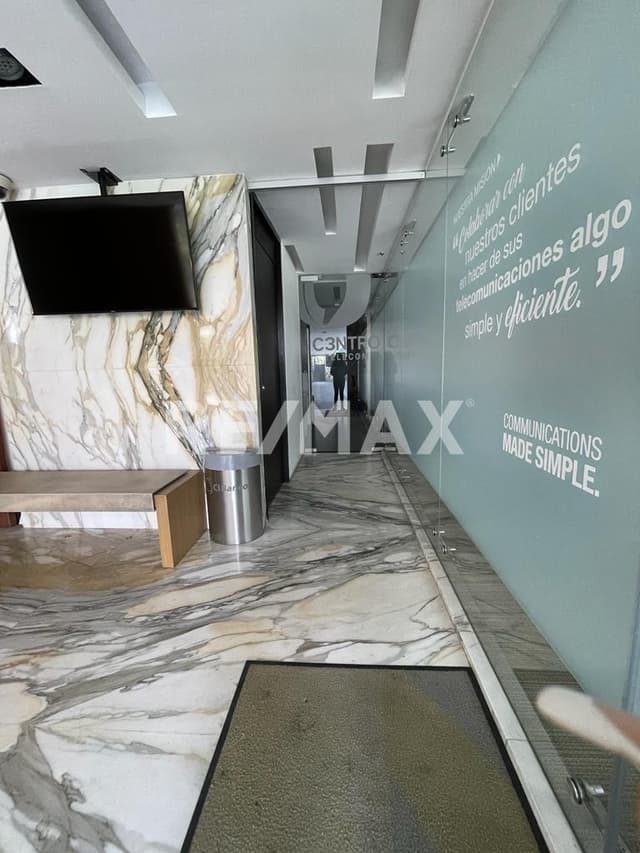 Oficina en semi amueblada en renta en Lomas de Chapultepec