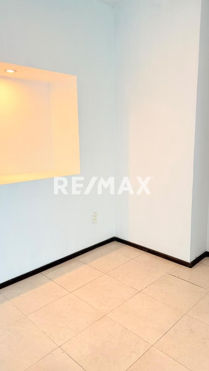 Gallery preview 3